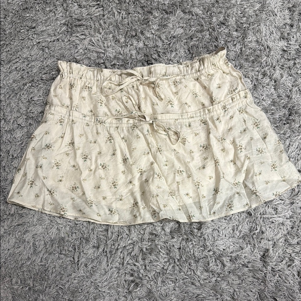 Floral Cream Mini Skort